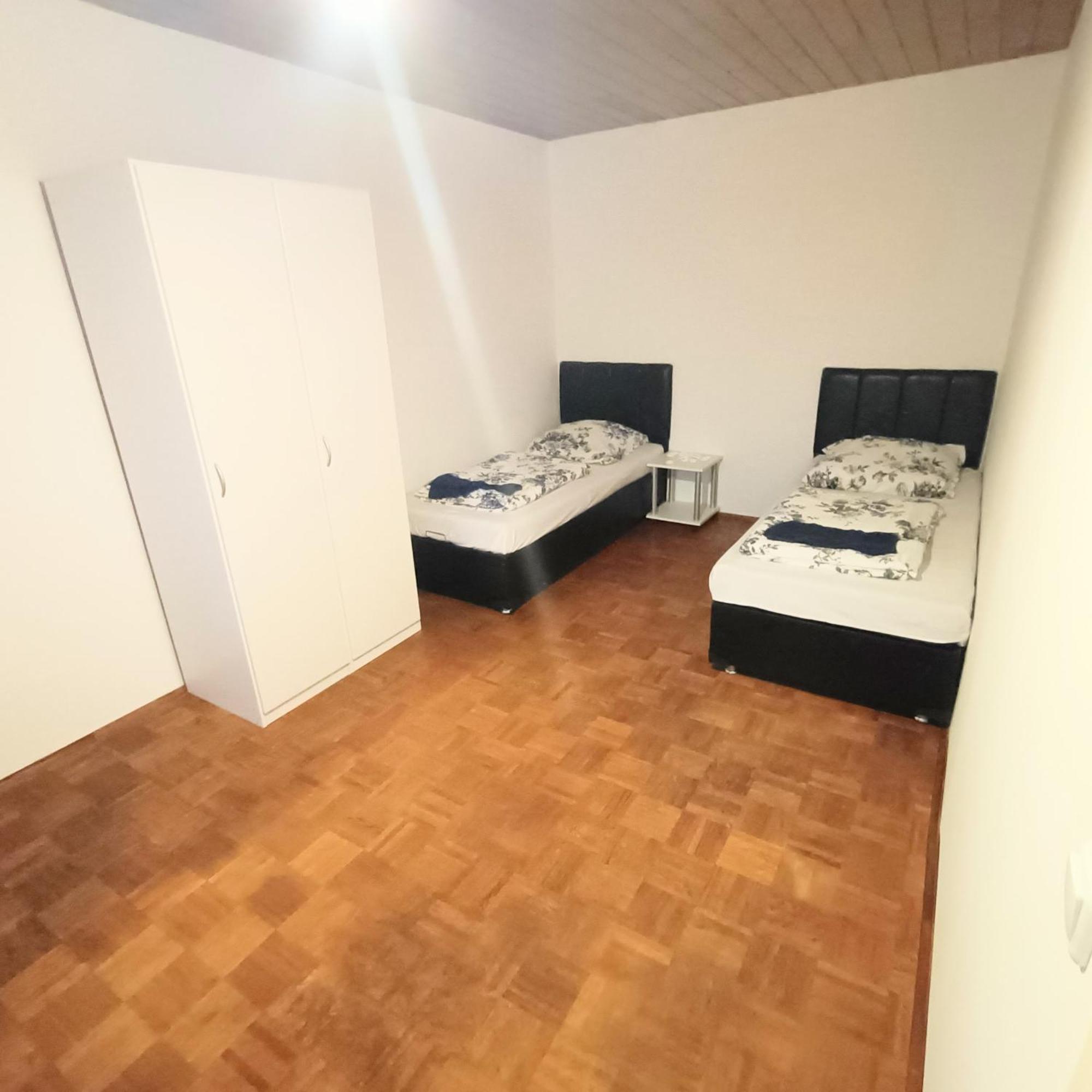 Fmi 9 Accommodation Raunheim Exterior foto