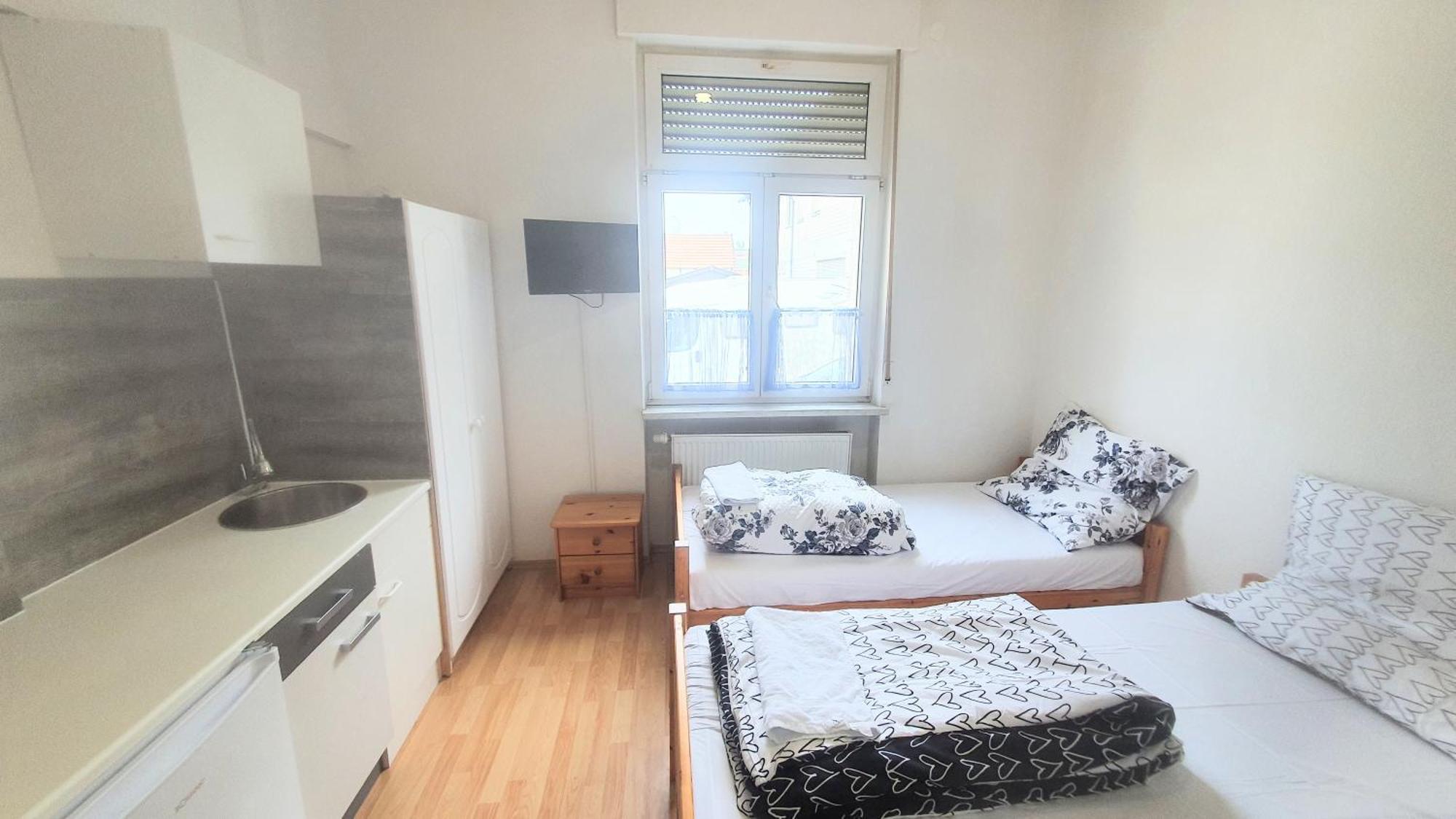 Fmi 9 Accommodation Raunheim Habitación foto